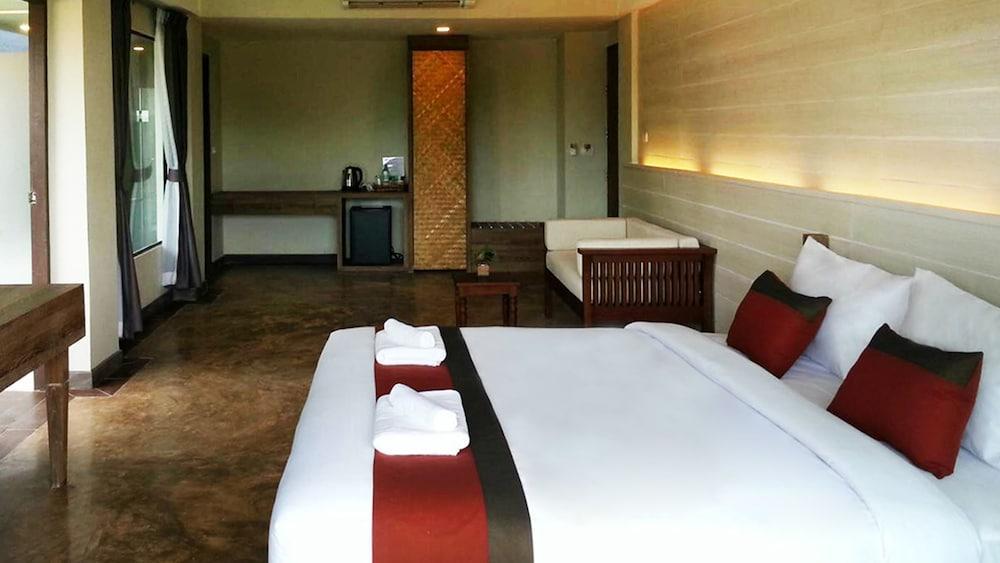 B2 Mae Hong Son Premier Hotel Exterior photo