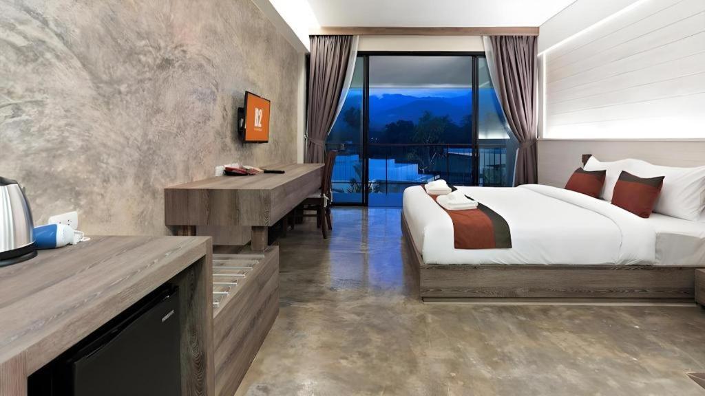 B2 Mae Hong Son Premier Hotel Exterior photo